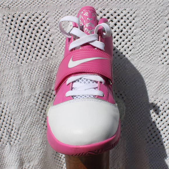RARE 2010 Nike Zoom Lebron 4 Soldier Think Pink Women's Size 10 8.5M - Picture 6 of 10